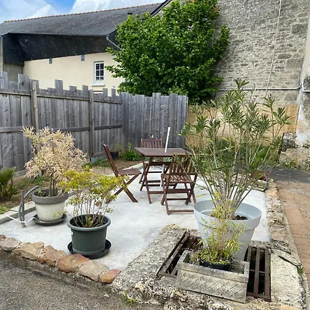 Le Petite Maison De La Motte Doue-la-Fontaine Exterior photo